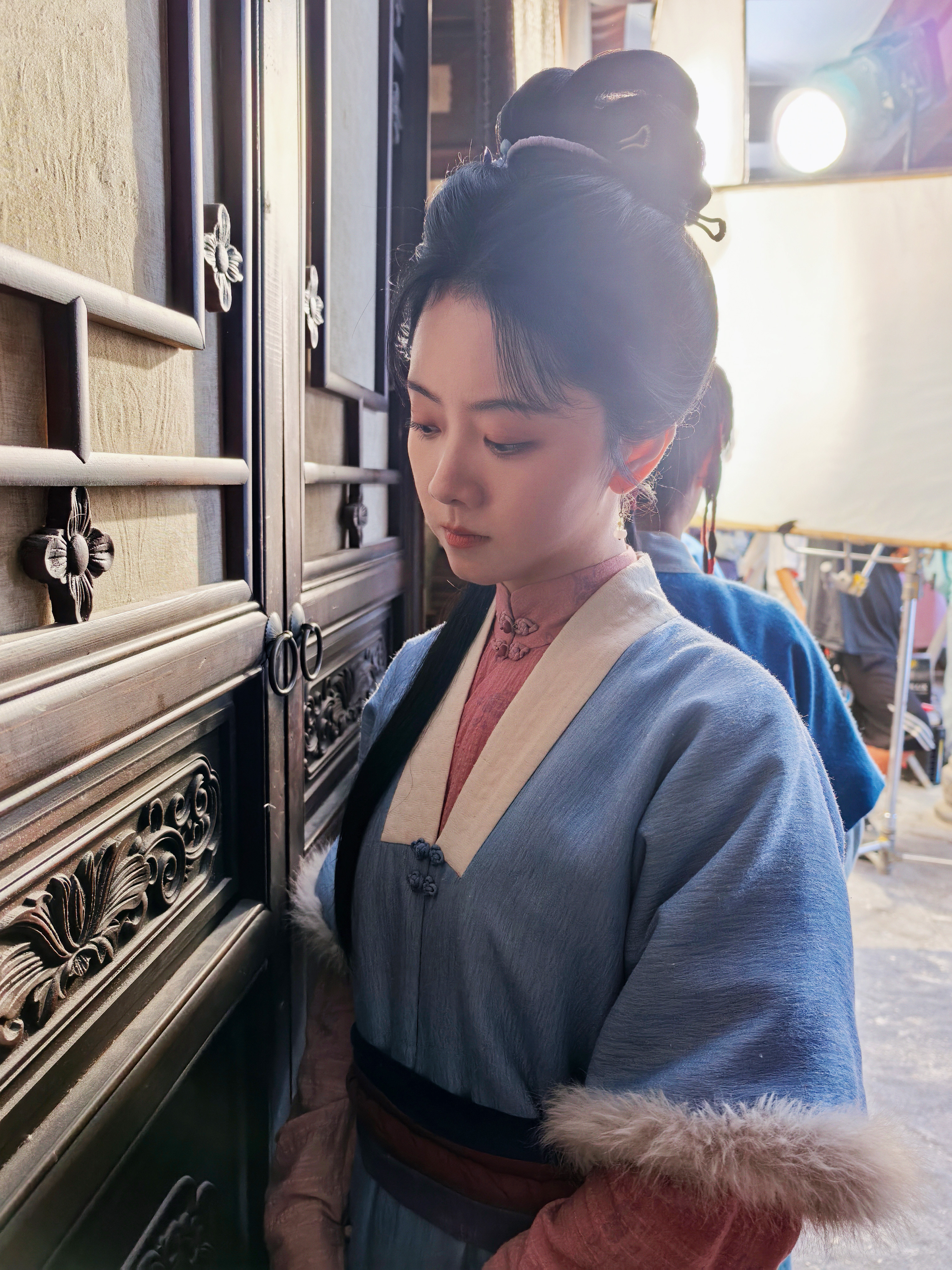 谭松韵[超话] tsy谭松韵兰香如故tsy兰香如故你的笑容如同春天的阳光，如同夏