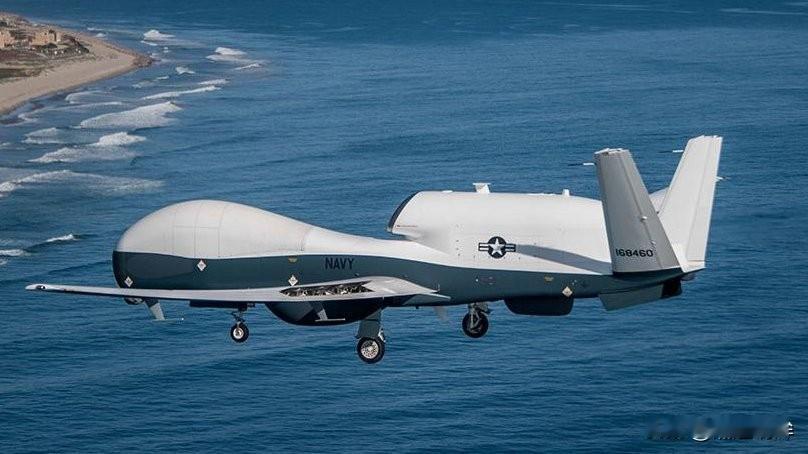 近日，美国正在监视古巴！

美国海军的MQ - 4C“海神”侦察无人机，正在古巴