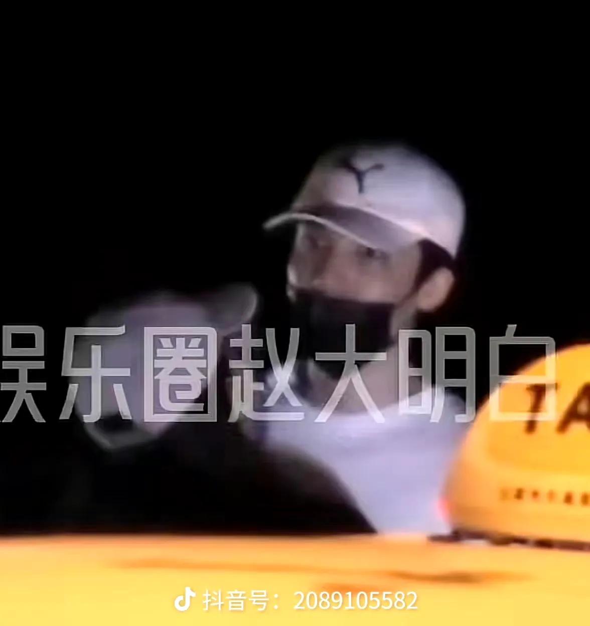 刚刷到袁昊说不是他的时候还愣了下——毕竟之前都传他俩是彼此初恋呢。能这么干脆否认