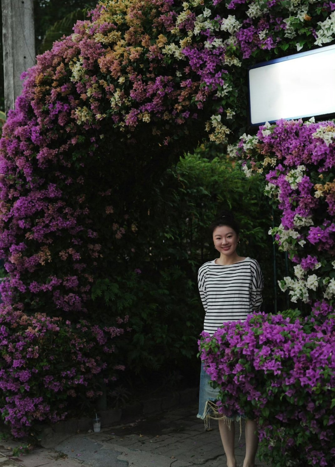 好有生命力希望你永远幸福 明媚 感谢你成为单依纯！！！ 