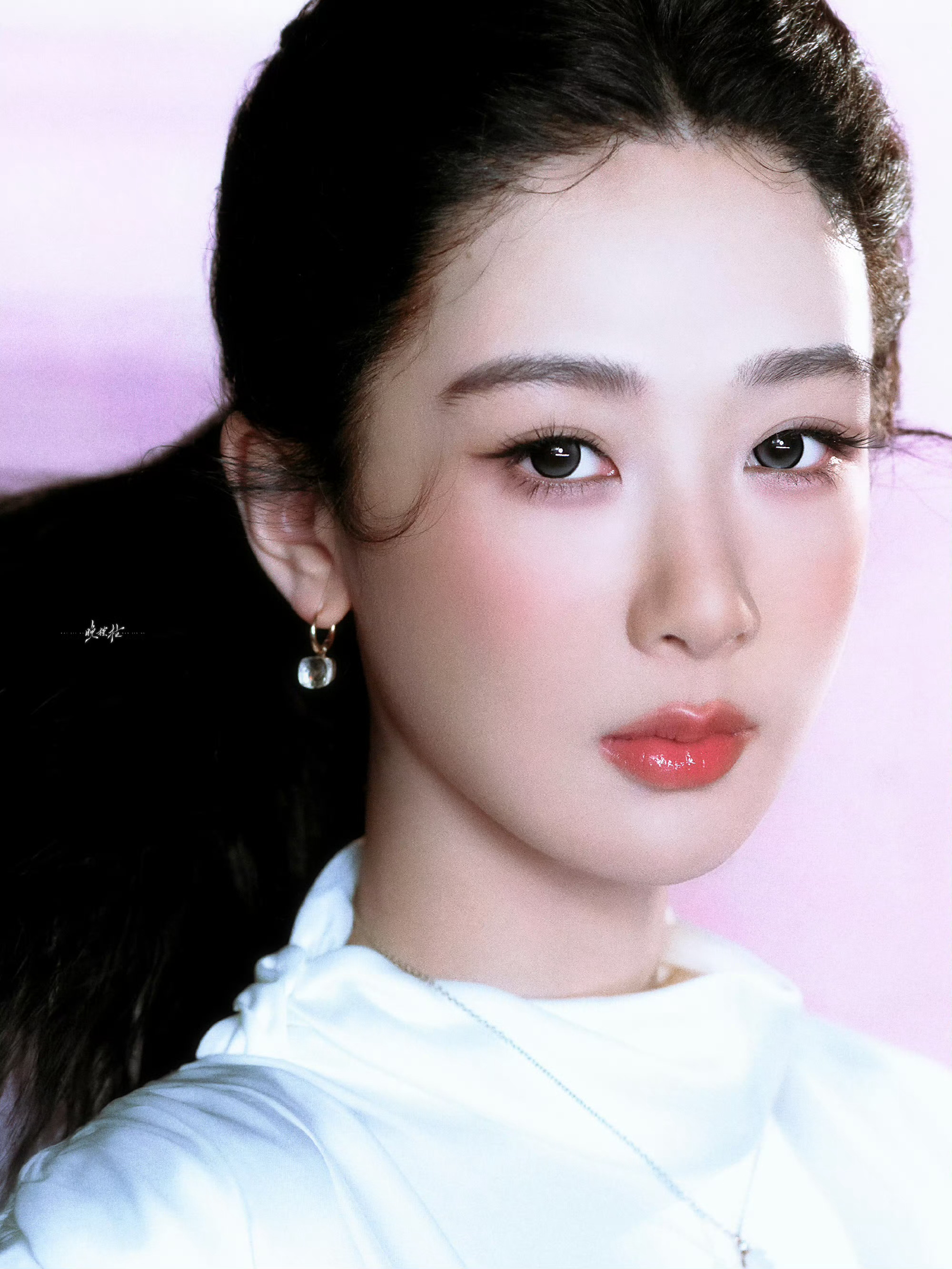 杨紫  yz杨紫董竹君 yz杨紫玉兰花开君再来 等夕阳掉进了海里，我就背上你，去