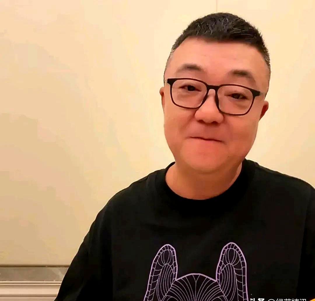 一个张雪，一个董路
不拿财政一分钱，甚至没有教练证，却能问鼎世界大赛冠军，耀眼全