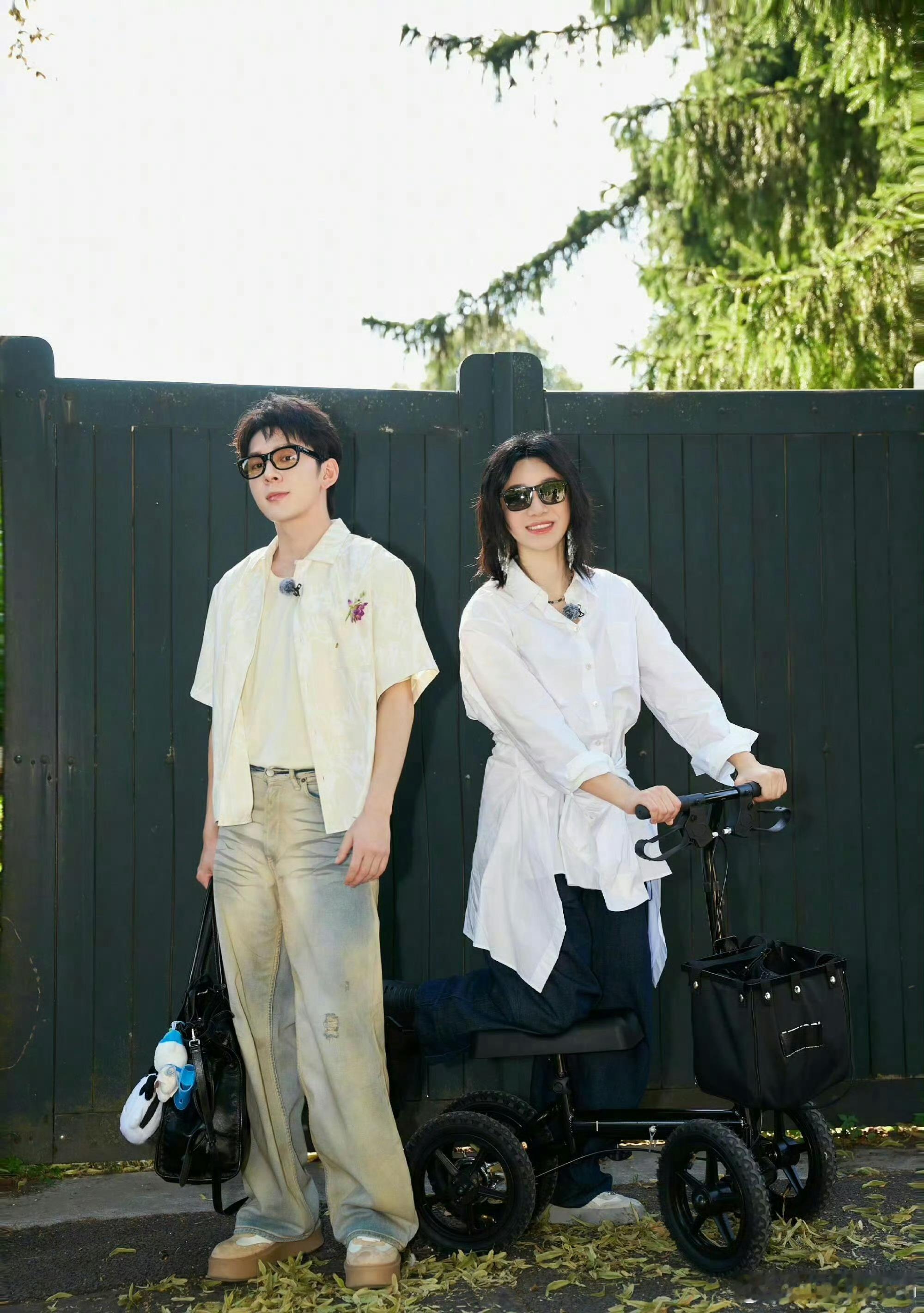 尚雯婕李佳琦新歌完美的日子尚雯婕李佳琦要合唱新歌完美的日子！两位从合伙人认识，私