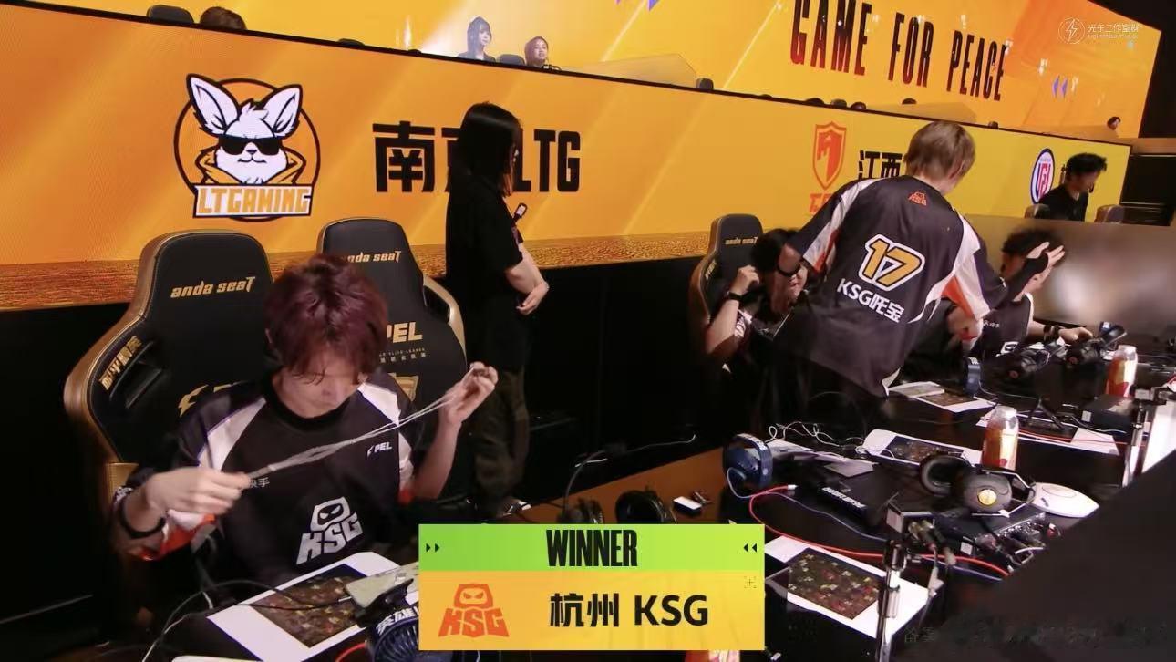 KSG18淘汰大分吃鸡KSG吒宝夏季赛首夺MVP 吒宝夏季赛第一个MVP来啦！K