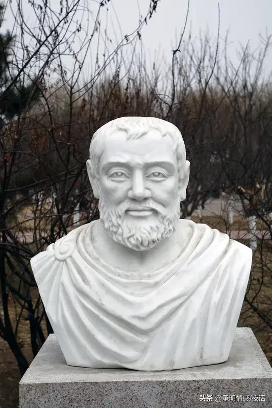 人生的终极意义，这真是个千古难题，每个人都有自己的答案。
亚里士多德觉得追求基于