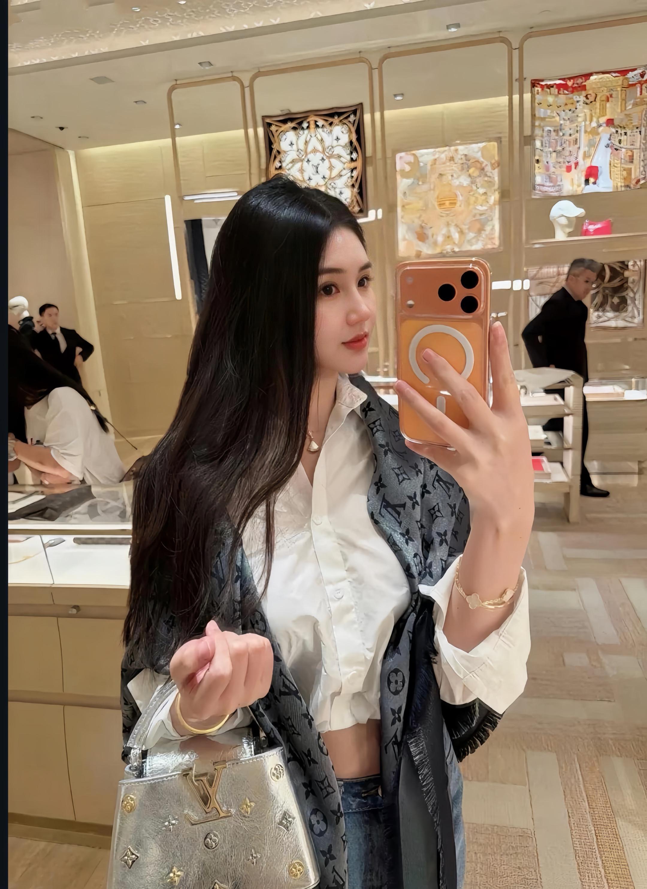 人都会犯错 所以铅笔的另一端是橡皮