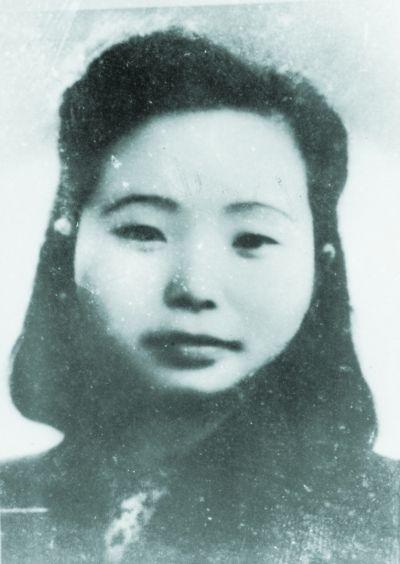 江姐牺牲二十四年后，其独子娶了毛主席夫人亲戚，这背后有何故事
 
江姐牺牲二十四