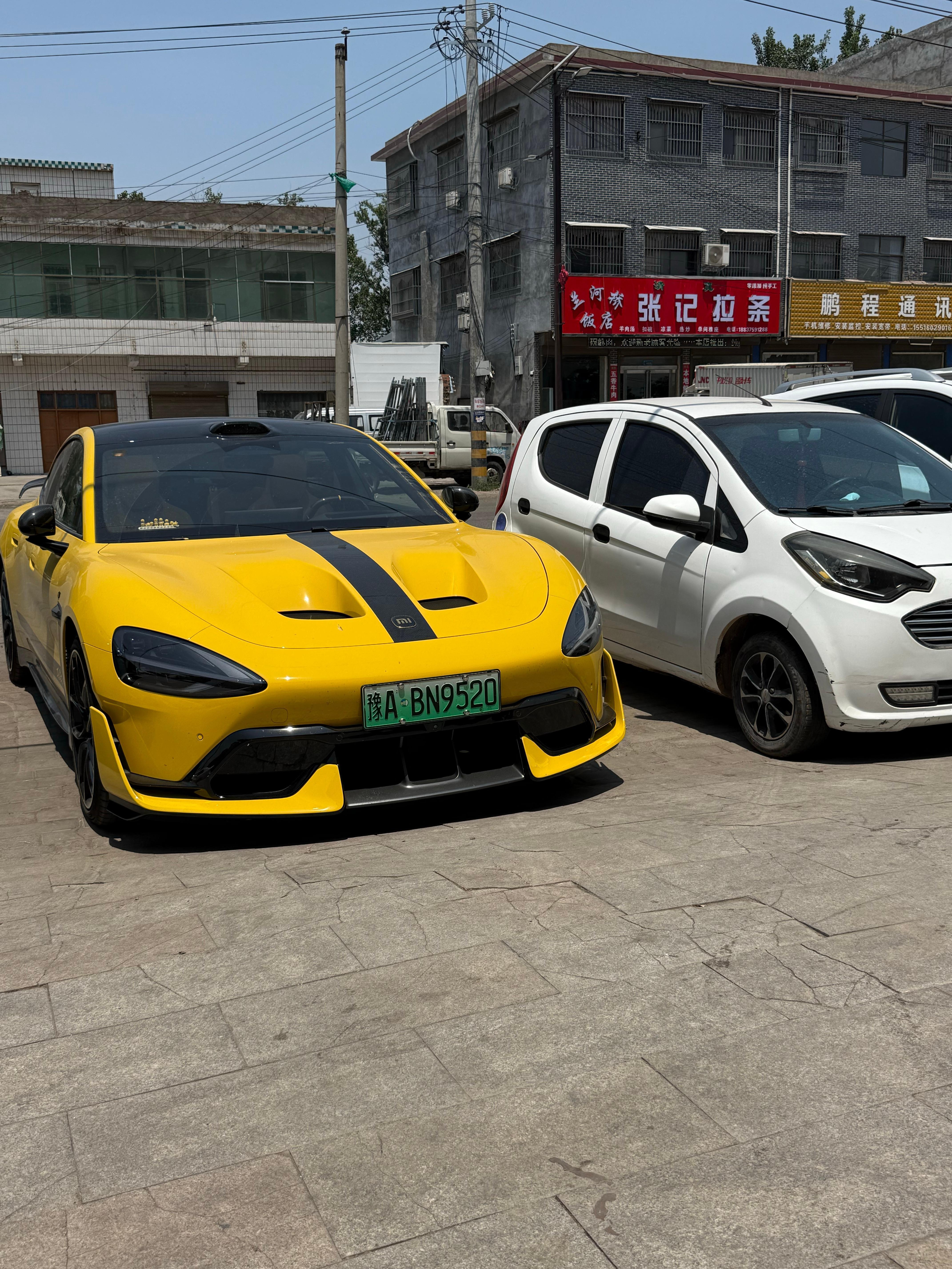 真好，又坐上小米 SU7 Ultra 了[笑cry][笑cry][笑cry] ​