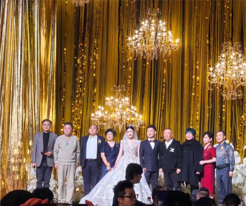 陶阳结婚大合照