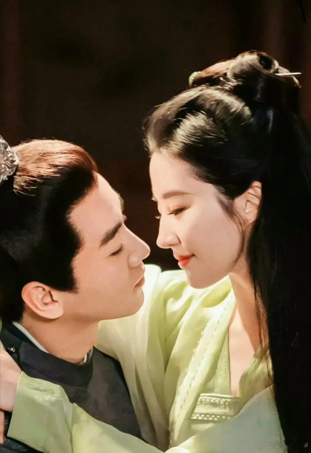 陈晓、刘亦菲要二搭演《咸雪》，两人这个神仙颜值＋演技，完全大接特接啊😍 ​​​