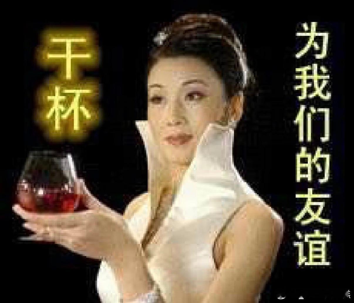 🟡小绿茶 很美萌之物呀！刚开始的笑场 咋直男音都出来了呢哈哈哈哈哈🟡T 2n