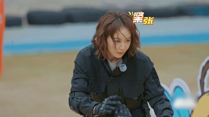 高叶一听影后嘴角比ak还难压 王传君、周冬雨太会哄！知道她在意影后，逗得高叶笑不