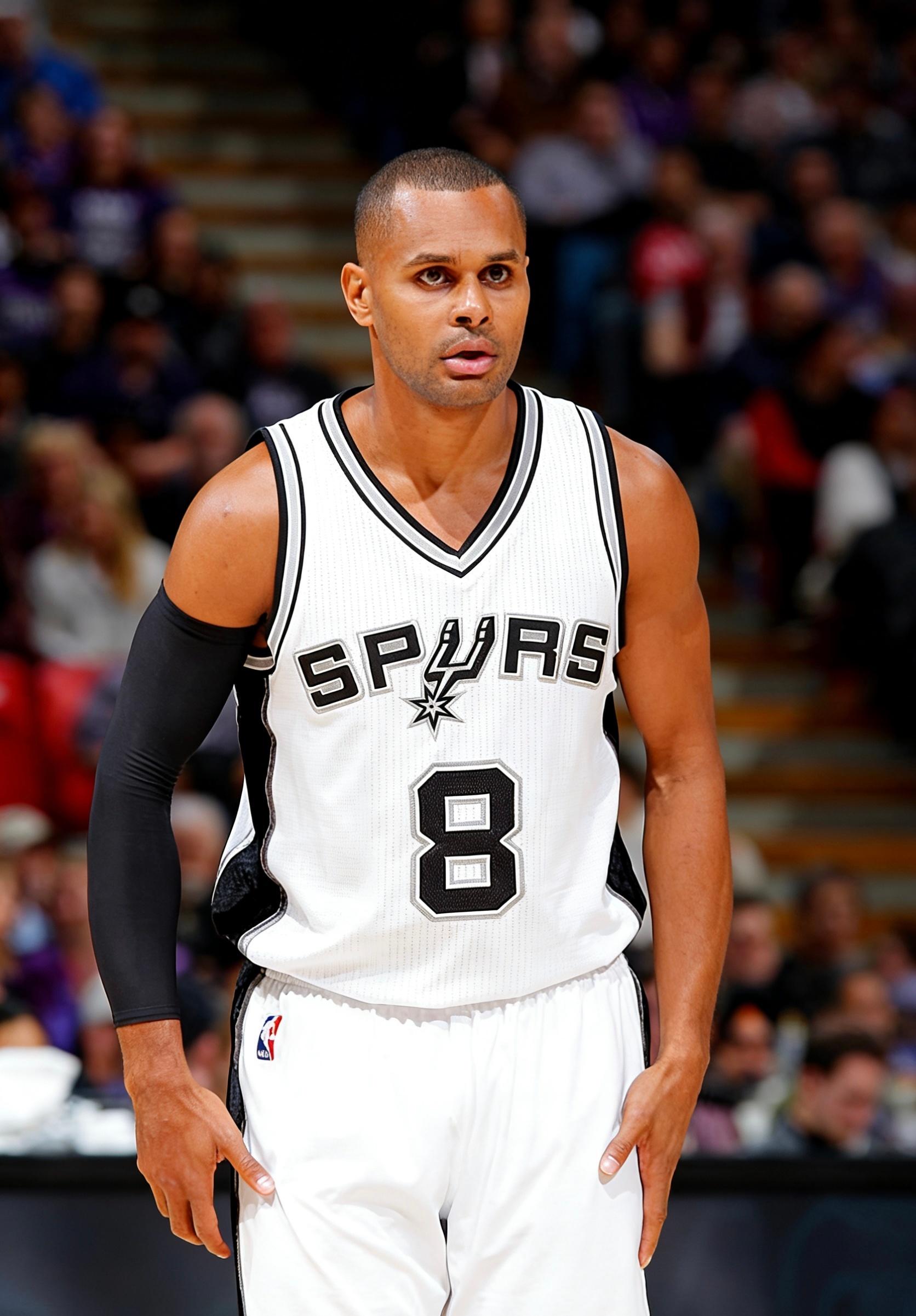 晚安马刺 战胜困难后的从容，是坚持与努力的勋章，更是奔赴下一场山海的底气。晚安刺