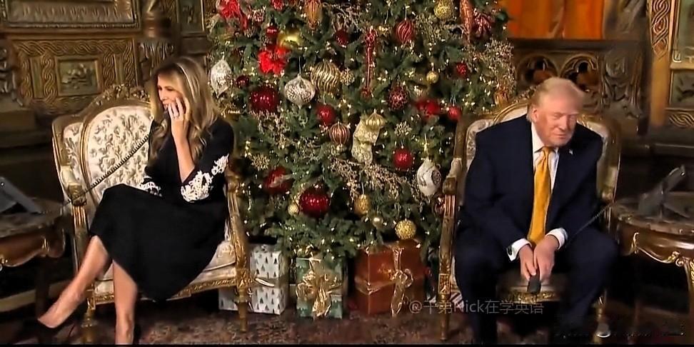 问:“圣诞老人什么时候来？”

特朗普:“圣诞老人今晚会来，给你留下很多漂亮礼物