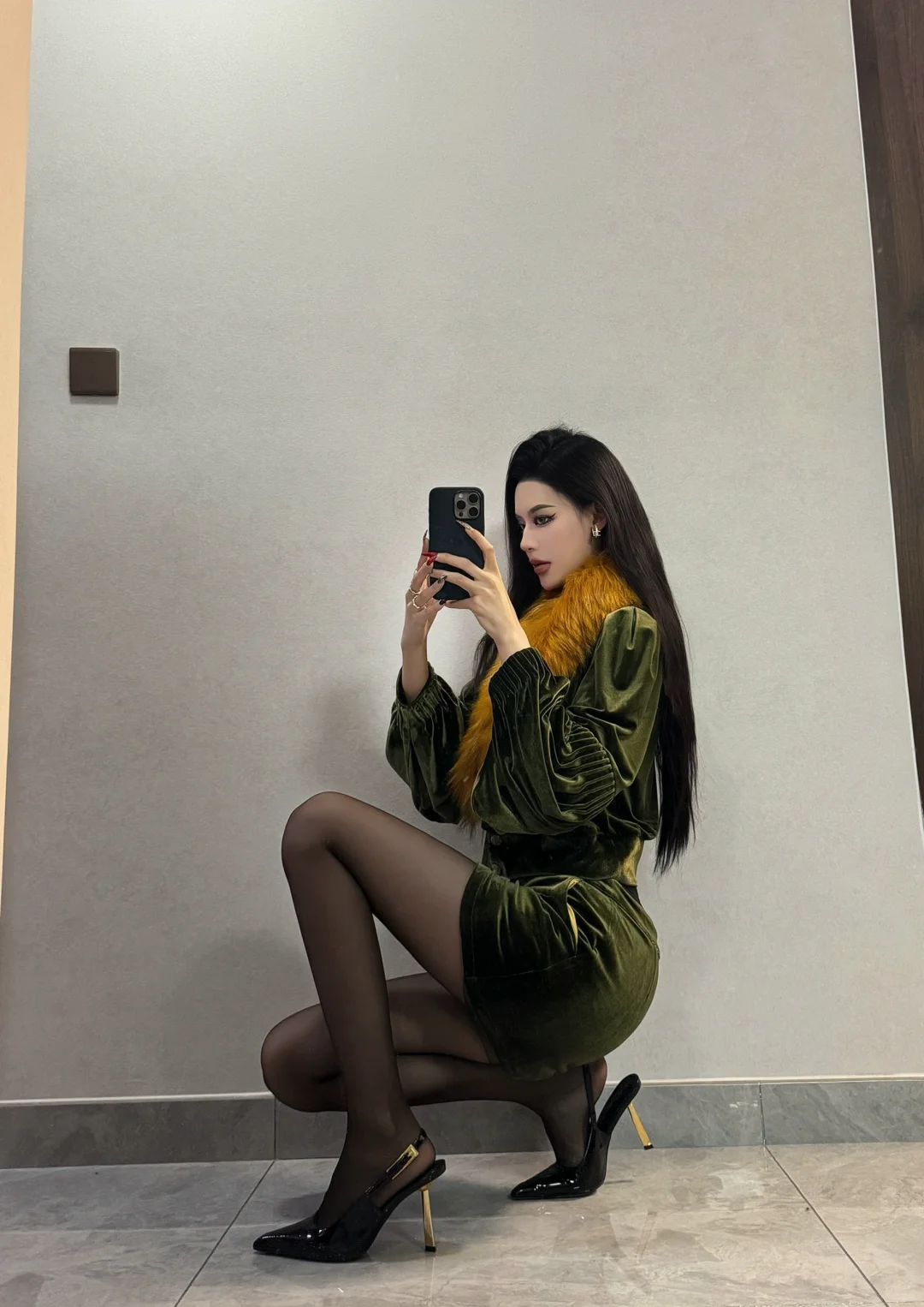 当花学会照镜子 世界就又盛开一朵花