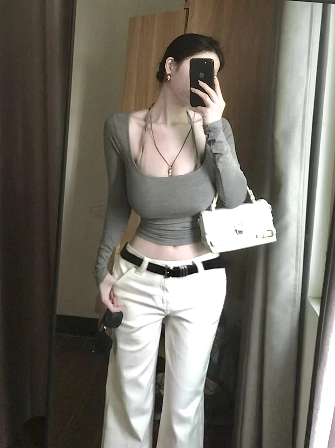 白灰色系尊的很气质美女感唉～