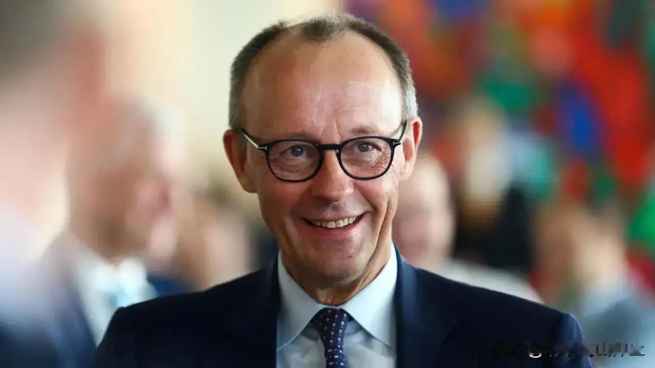 好好说话，默茨访华没意外啦！

在慕尼黑的主场，德国总理默茨对中国这样点评：中国