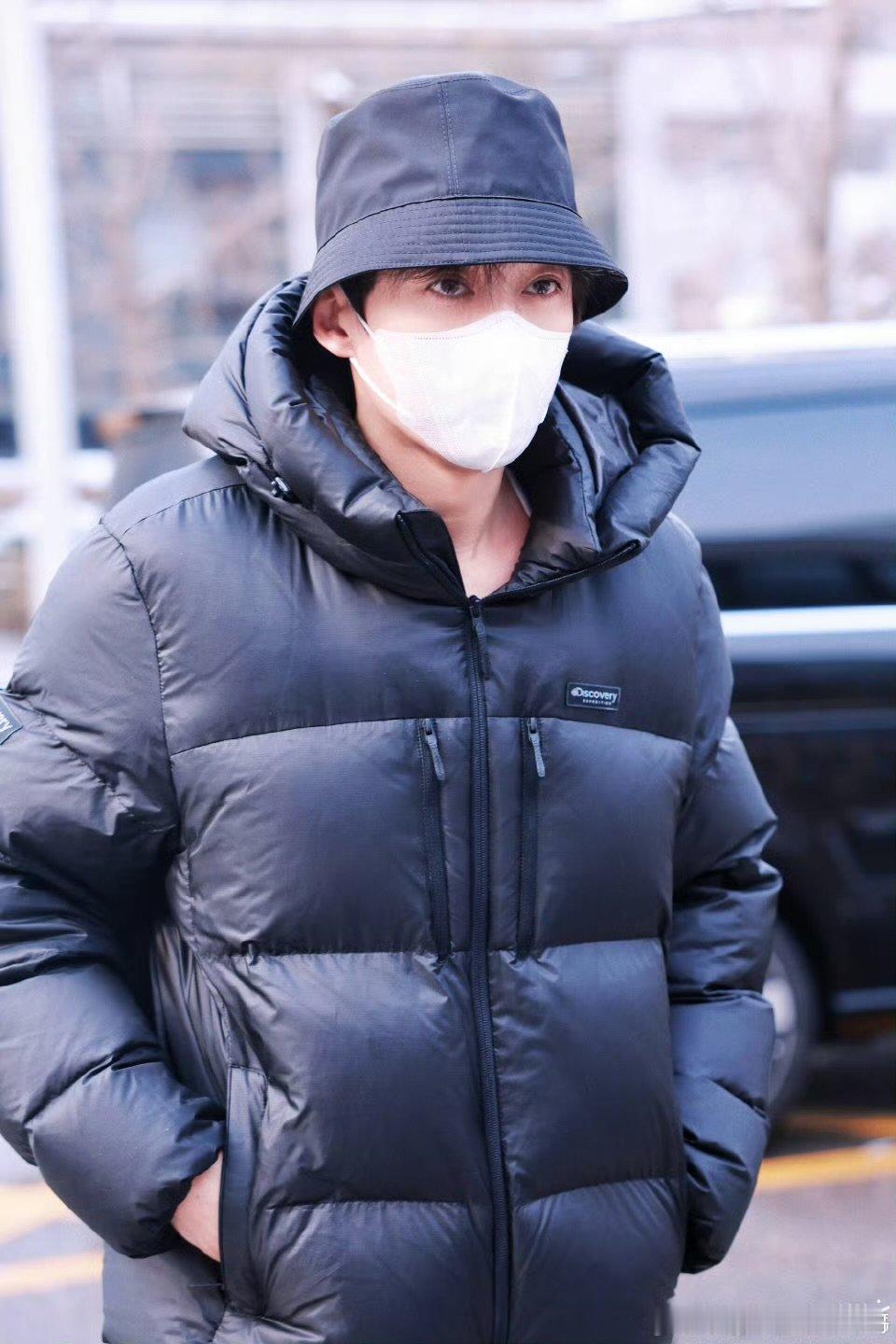 刘学义现身央视春晚刘学义现身央视春晚 