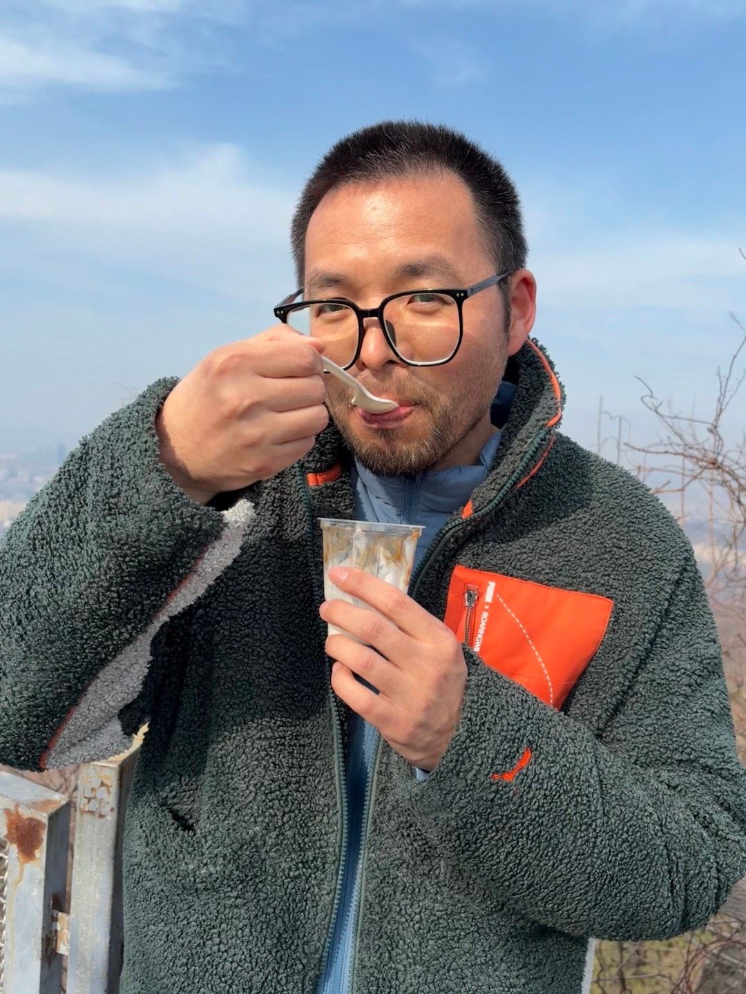 山顶上的KFC才是爬山的动力 南京·紫金山