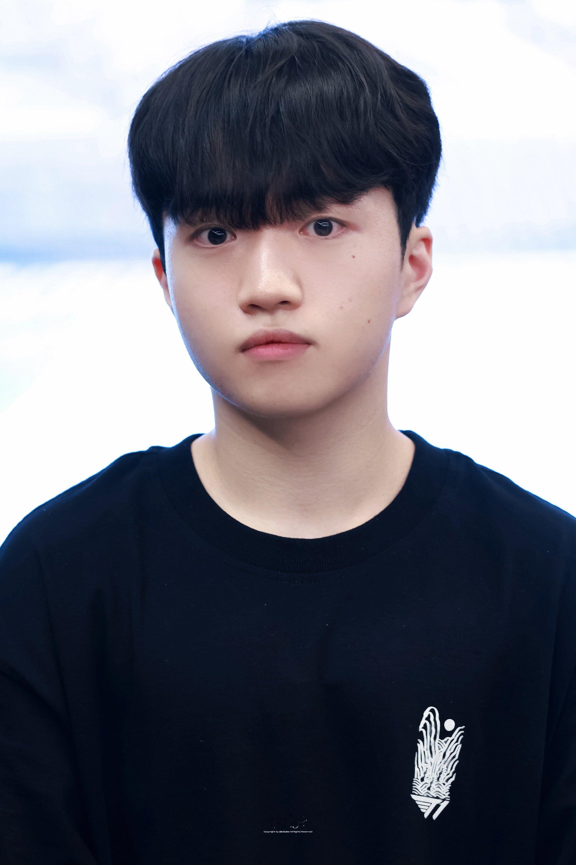 20260605  饭拍返图cr.lul1abe 