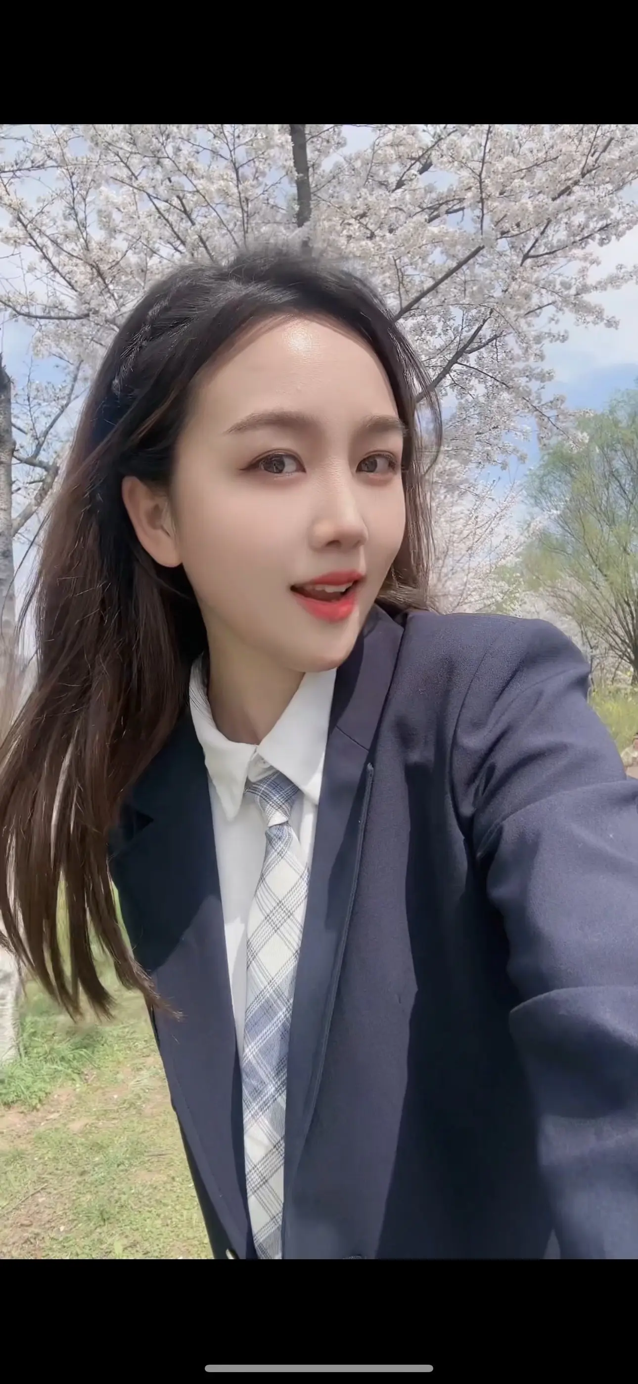 一念花开  再也不会把自己弄丢