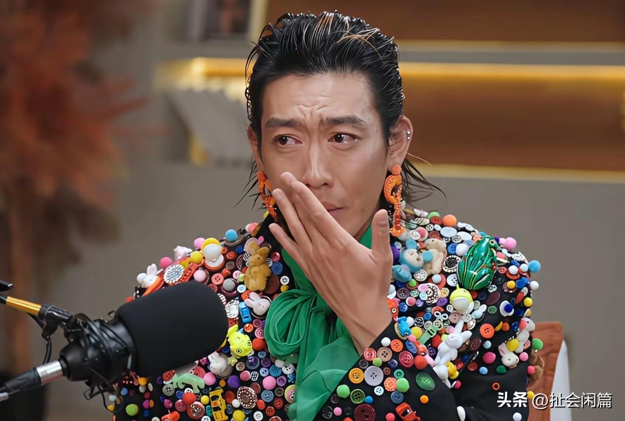 鲁豫采访姜思达这一期还是播出了，有很多人预测播不了。

在采访当中，姜思达痛哭流