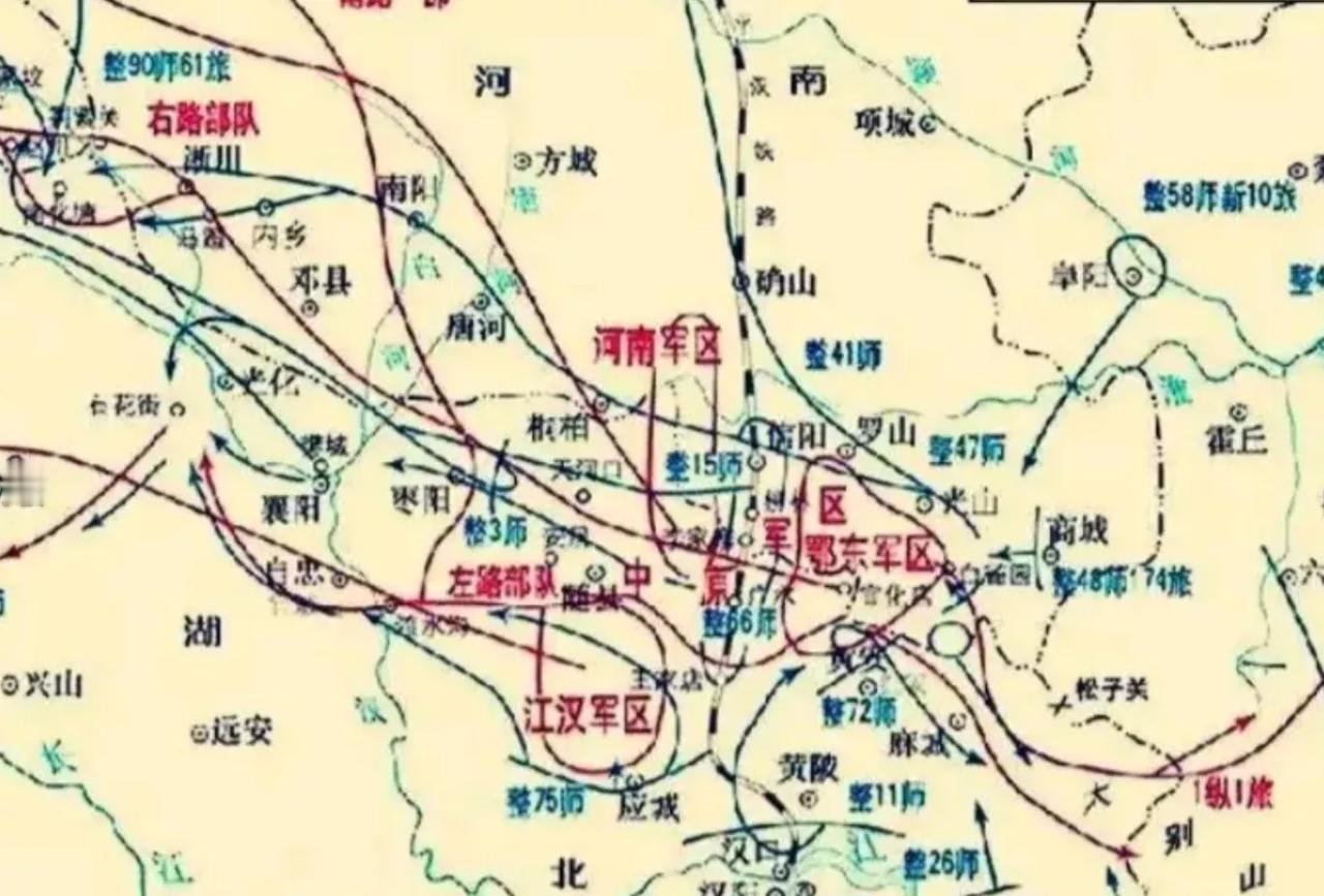 中原突围，皮定均一战成名，另外两人贡献极大，却极少提及。​
中原突围，第一纵队第