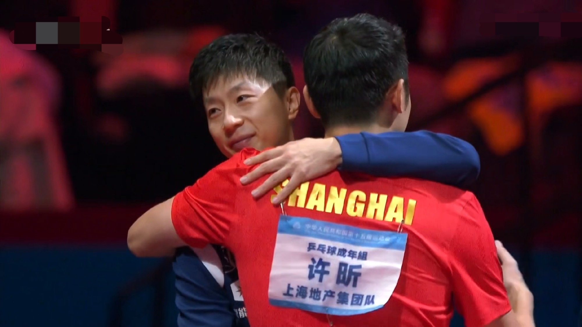 龙蟒，真的都不能用语言形容此刻的感受反正眼泪止不住这是一个时代的记忆 