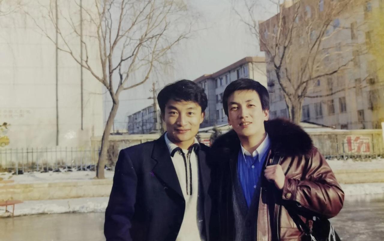 1998年东北寒冷的冬，1998年满面阳光的我们… 