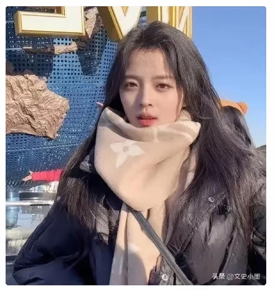 科大讯飞这场风波里，最让人唏嘘的其实是被推到舆论漩涡里的丈夫。很多人看热闹只盯着