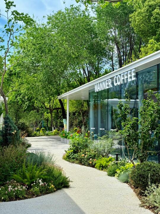 难怪合肥政务房价比较坚挺啊