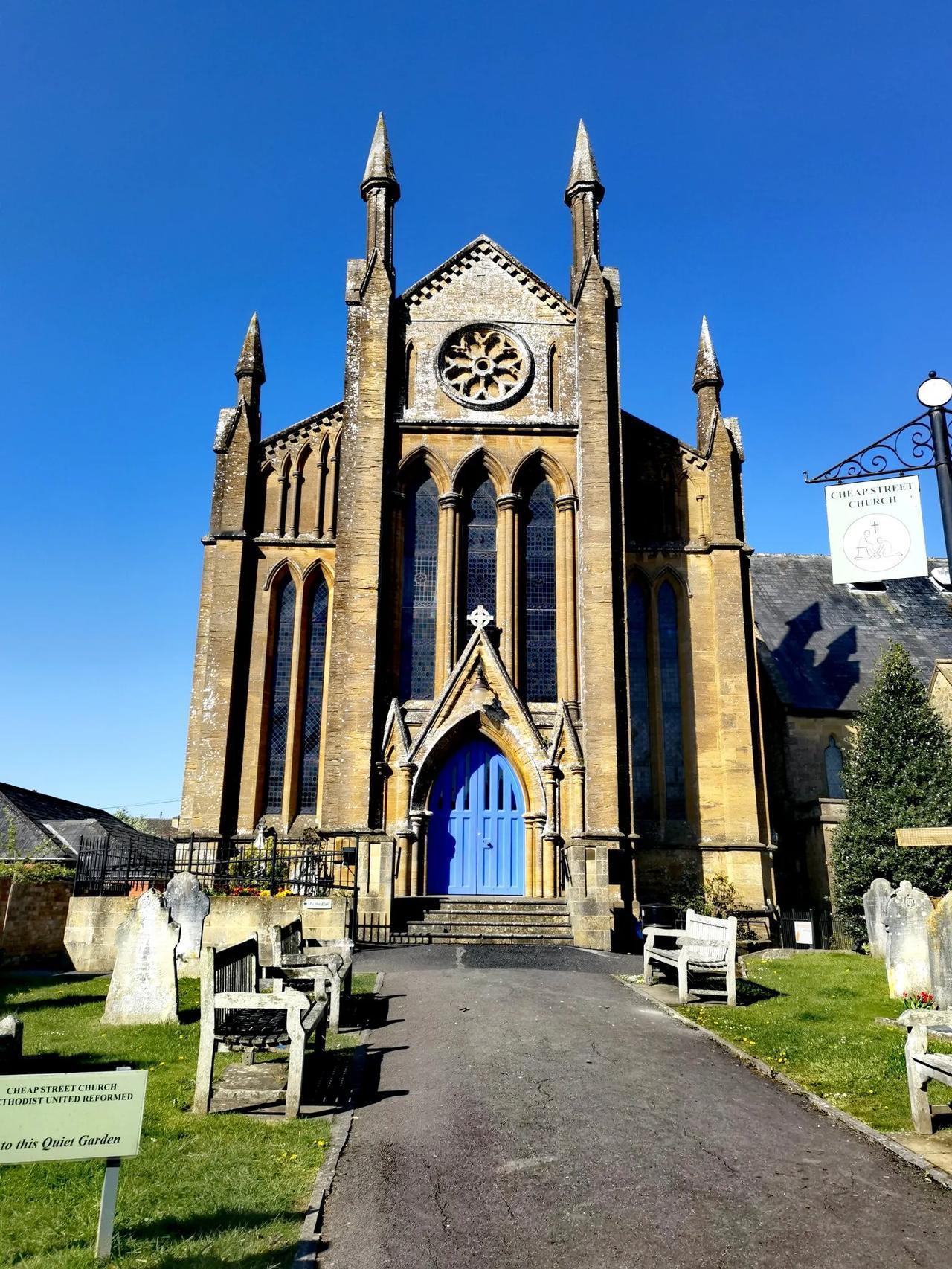 英国谢伯恩教堂的冬日！#英国欧洲建筑风情# #欧洲旅游#