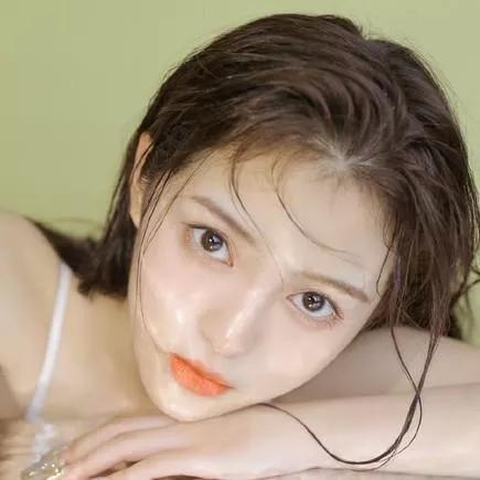 元气少女，清新脱俗，自然妆容，轻松随性，元气满满！清透少女感妆容 温柔甜美风妆容