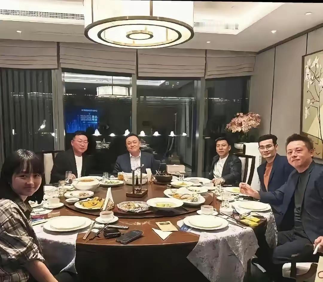 国美这几年可太惨了，连续8年亏损，2024年净亏损达116.29亿元，从2022