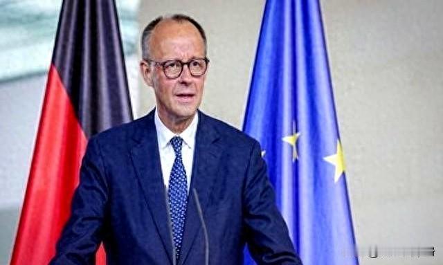 重压之下，德国决定带着欧盟“反了”，特朗普痛失盟友！

2025年的柏林正经历冷