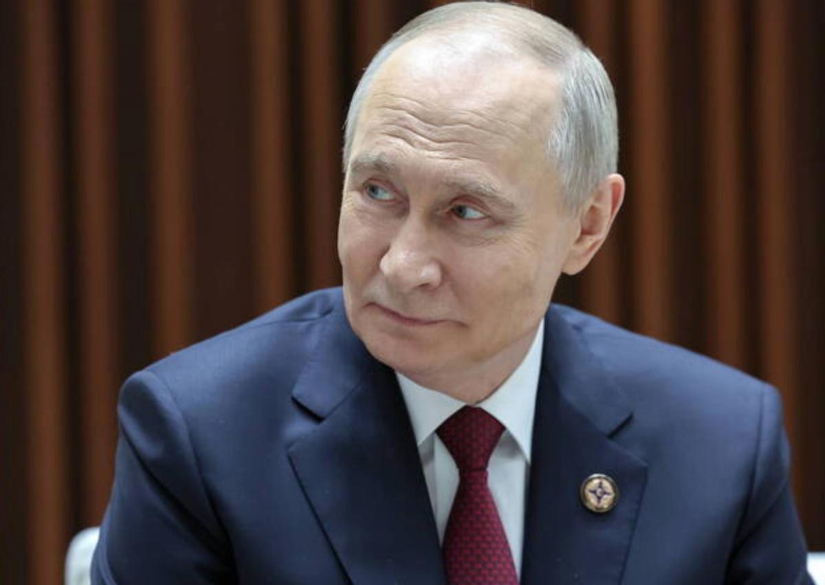 【普京的停火条件之一：泽连斯基下台】

11月27日，普京在谈俄乌谈判问题时表示