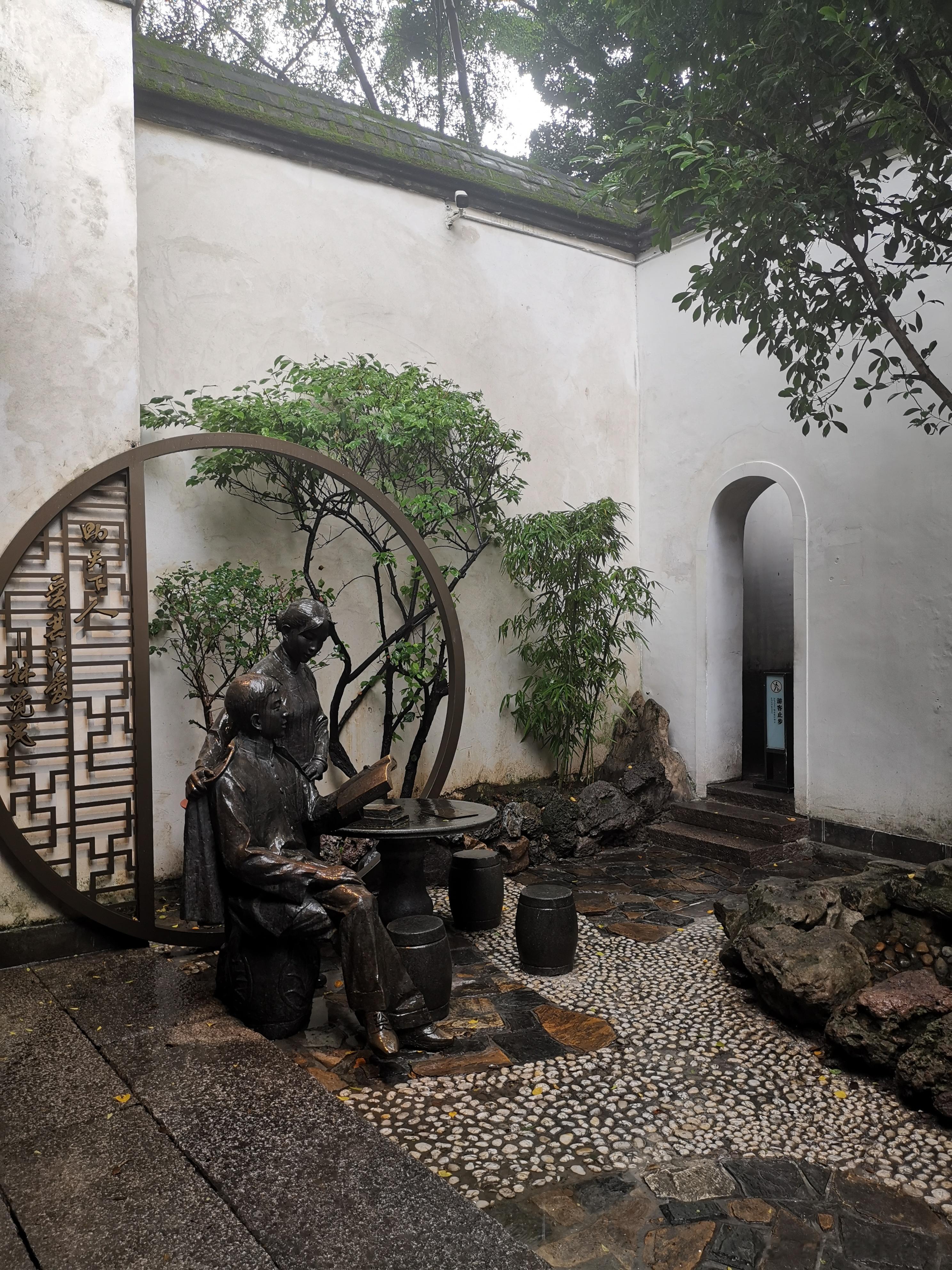 脑梗最怕后遗症，这5种很常见，有2种以上不要再耽误了1. 总是觉得头晕脑胀，全身