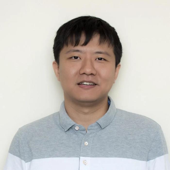 终于明白为什么邓煜不结昏了，
不是没人喜欢他，
而是他才37岁，就已经明白昏姻从