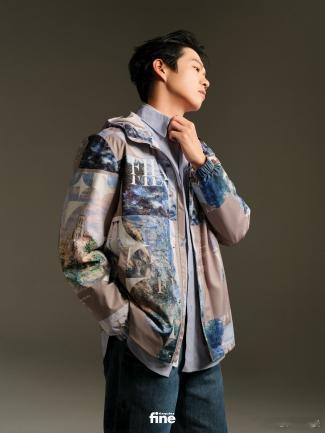 魏大勋上身 FILA Heritage系列 ,多变形象突破禁锢,沉浸感受莫奈艺术