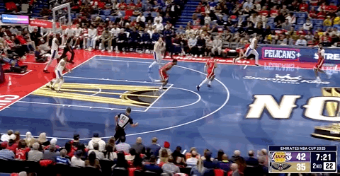 东契奇这两个传球！大师！ 