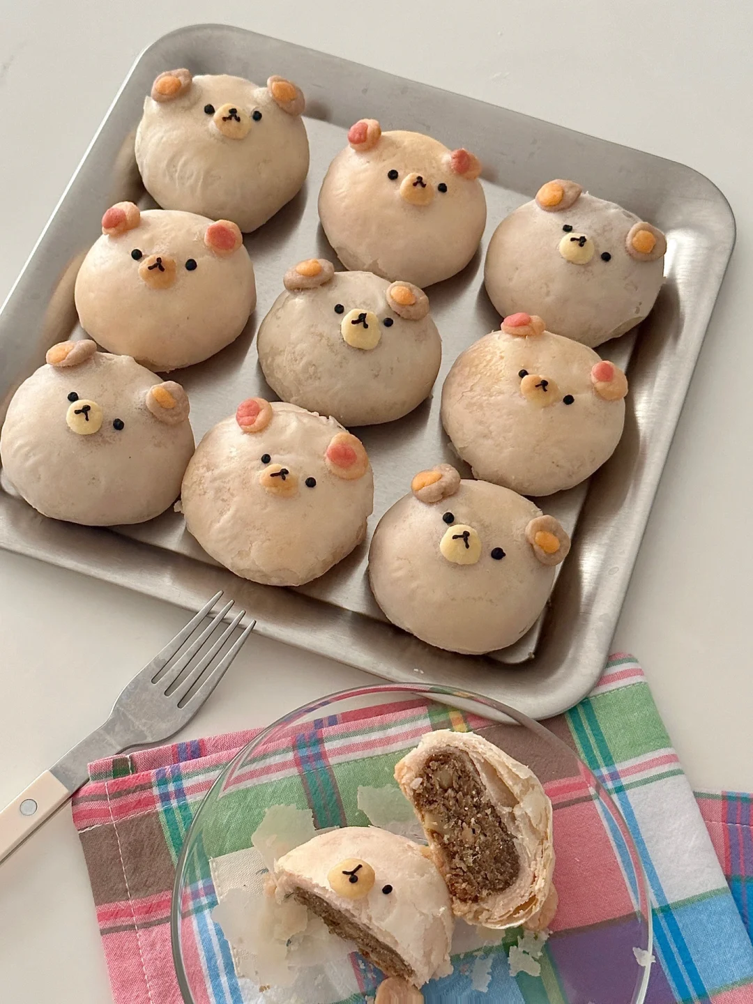 轻松熊葱香咸五仁苏式月饼 | 附教程