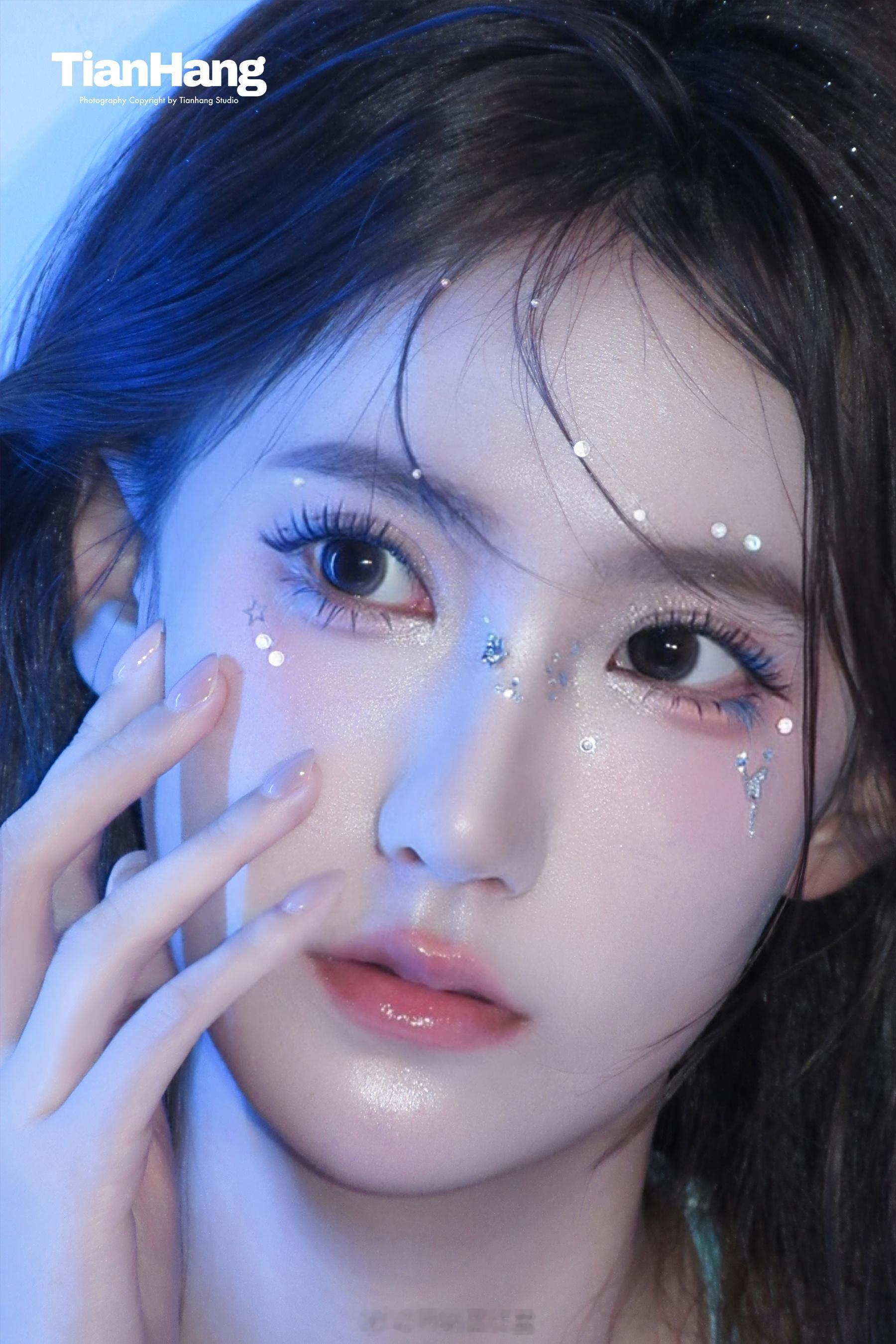 ✨棚拍客片分享心动预警！自带仙气的冰蓝少女💎天航工作室韩系棚拍少女心时尚韩杂纯