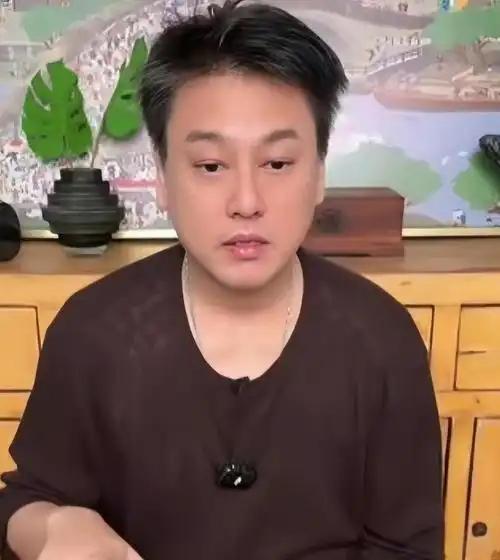 有些组合，活在合约里。有些组合，活在一代人的记忆里。

12月8日，朱孝天发布视