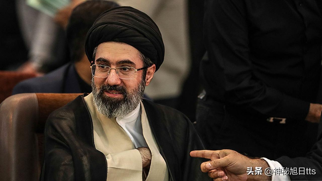 《华尔街日报》：特朗普准备支持暗杀伊朗新领导人

据《华尔街日报》报道，现任和前