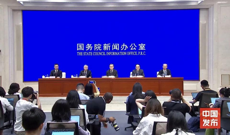 【教育部：“双一流”高校本科招生数还将扩容7.6万人】双一流高校本科招生数扩容7