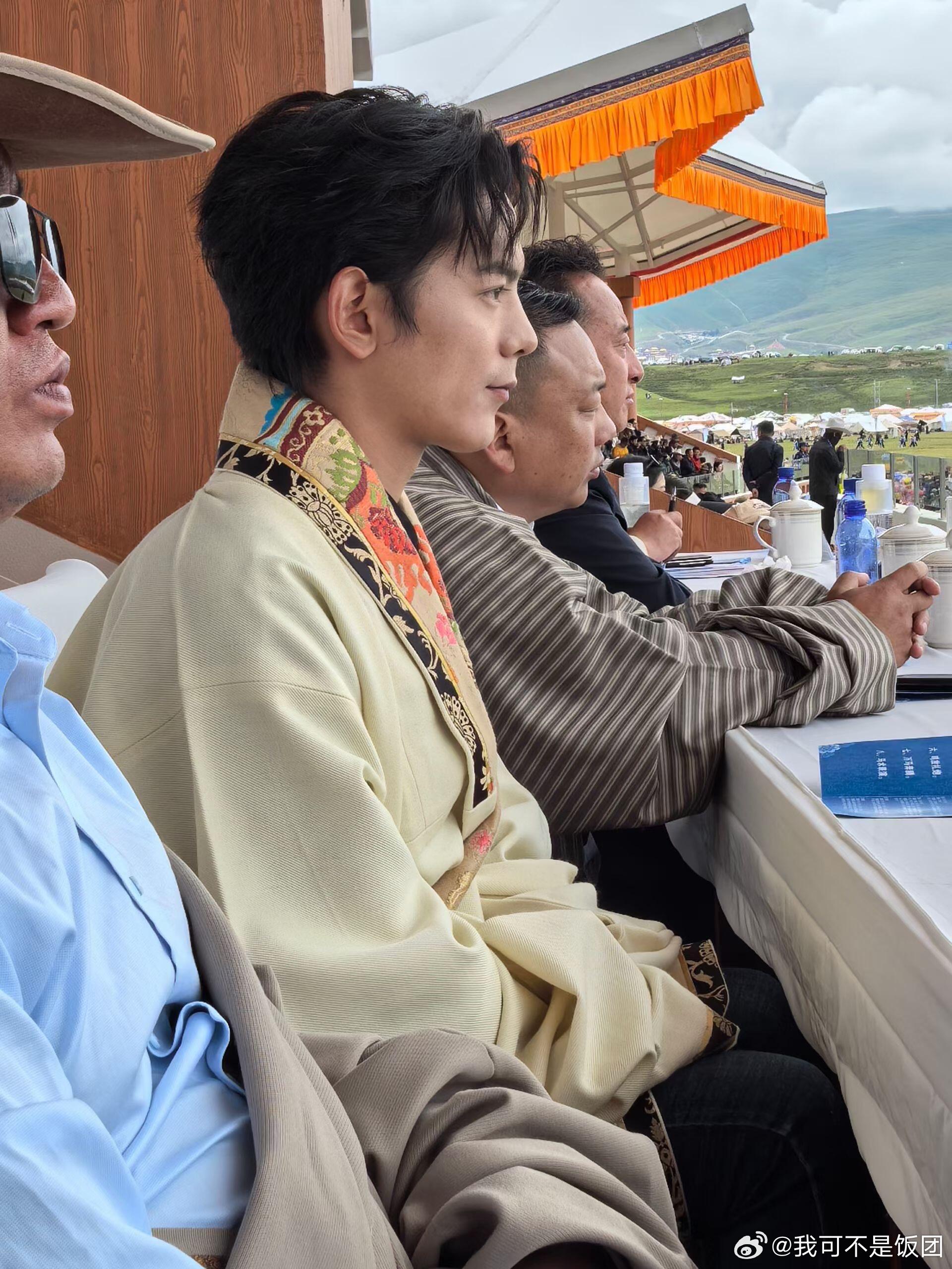 丁真最新生图长这样！都是黑他运气好，但是没人敢黑他长得不好看…[吃瓜] ​​​