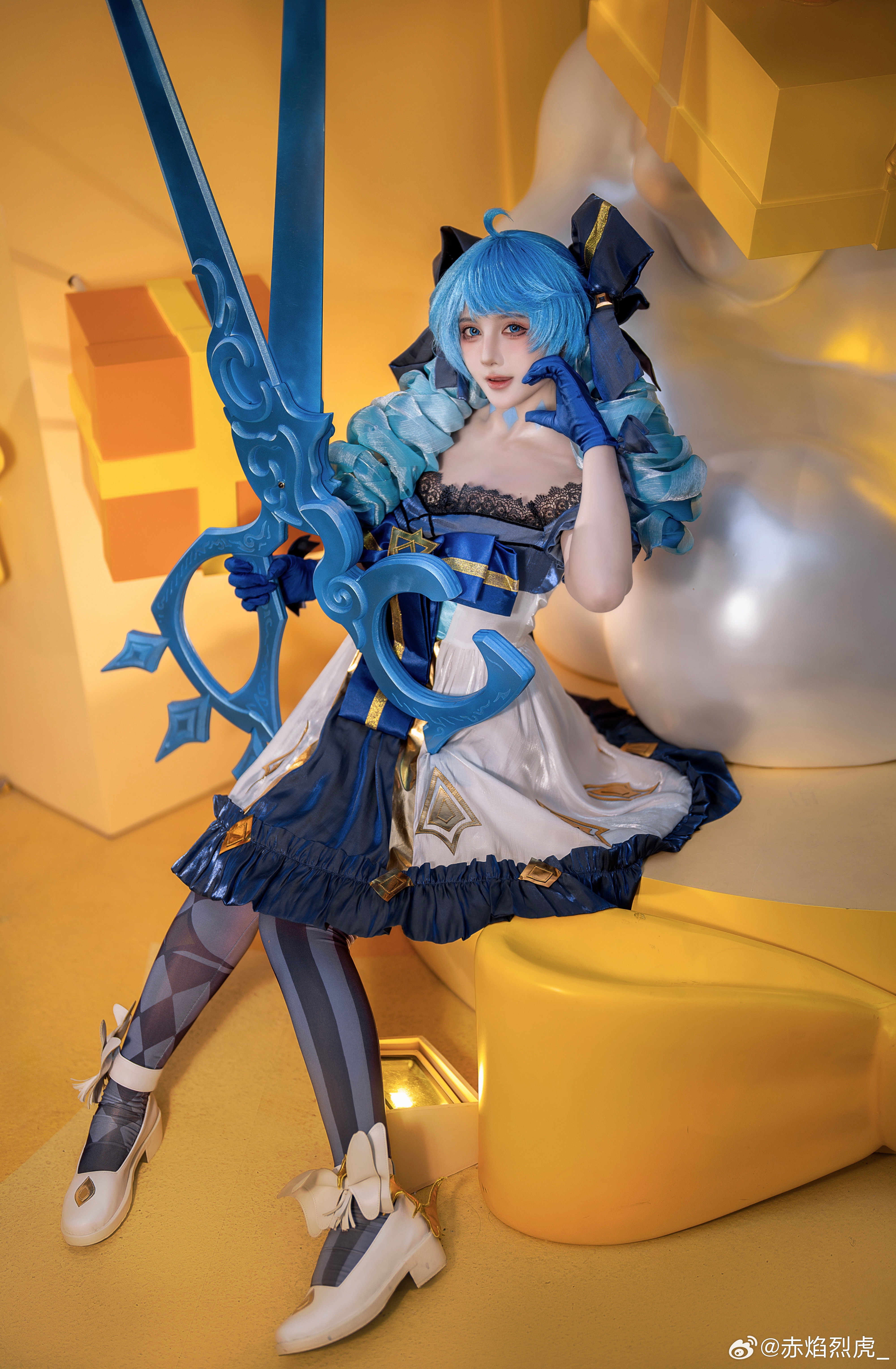 清理一下库存叭为什么前两张照片看起来就比后面几张照片更有质感呢？后面几张是我调的