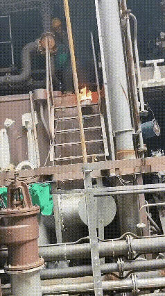 企业聘用这样的员工，也许没有经过认真的考核，把这样一个人招进企业，很可能给企业带