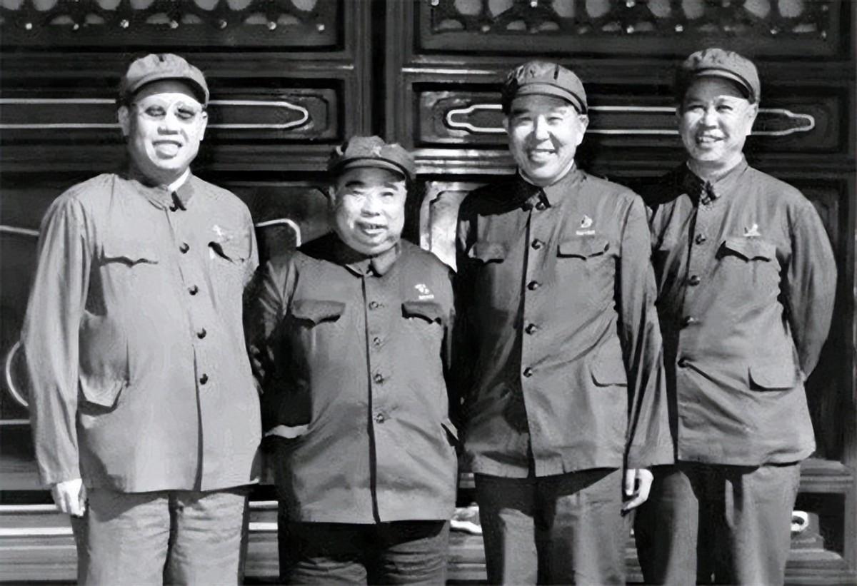 出自四野的六大猛将，最后都获得了什么军衔

第六位：开国上将李天佑，广西临桂人。
