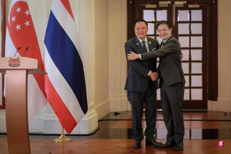 泰国的奇葩新规生效！泰国规定在午间禁售时段饮酒的人，将面对高额罚款。实际上，泰国